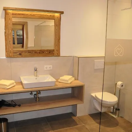 Herzis Apartmán *